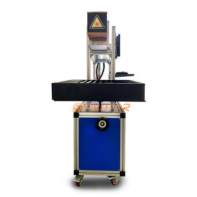 मार्किंग क्षेत्र के लिए उच्च प्रदर्शन CO2 लेजर मार्कर 200mm*200mm AC220V/50Hz/10A