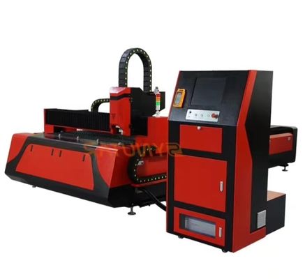 पानी से ठंडा 1500W-6000W सर्वो मोटर फाइबर लेजर कटिंग मशीन परिशुद्धता गियर रैक ट्रांसमिशन के साथ